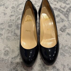 Christian Louboutin Black Patent Leather Heels -preowned